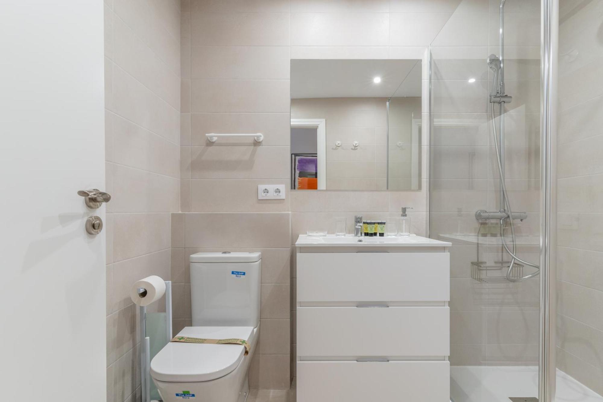 Spacious Central-3Bedrooms 3Bathrooms-Sol Мадрид Экстерьер фото