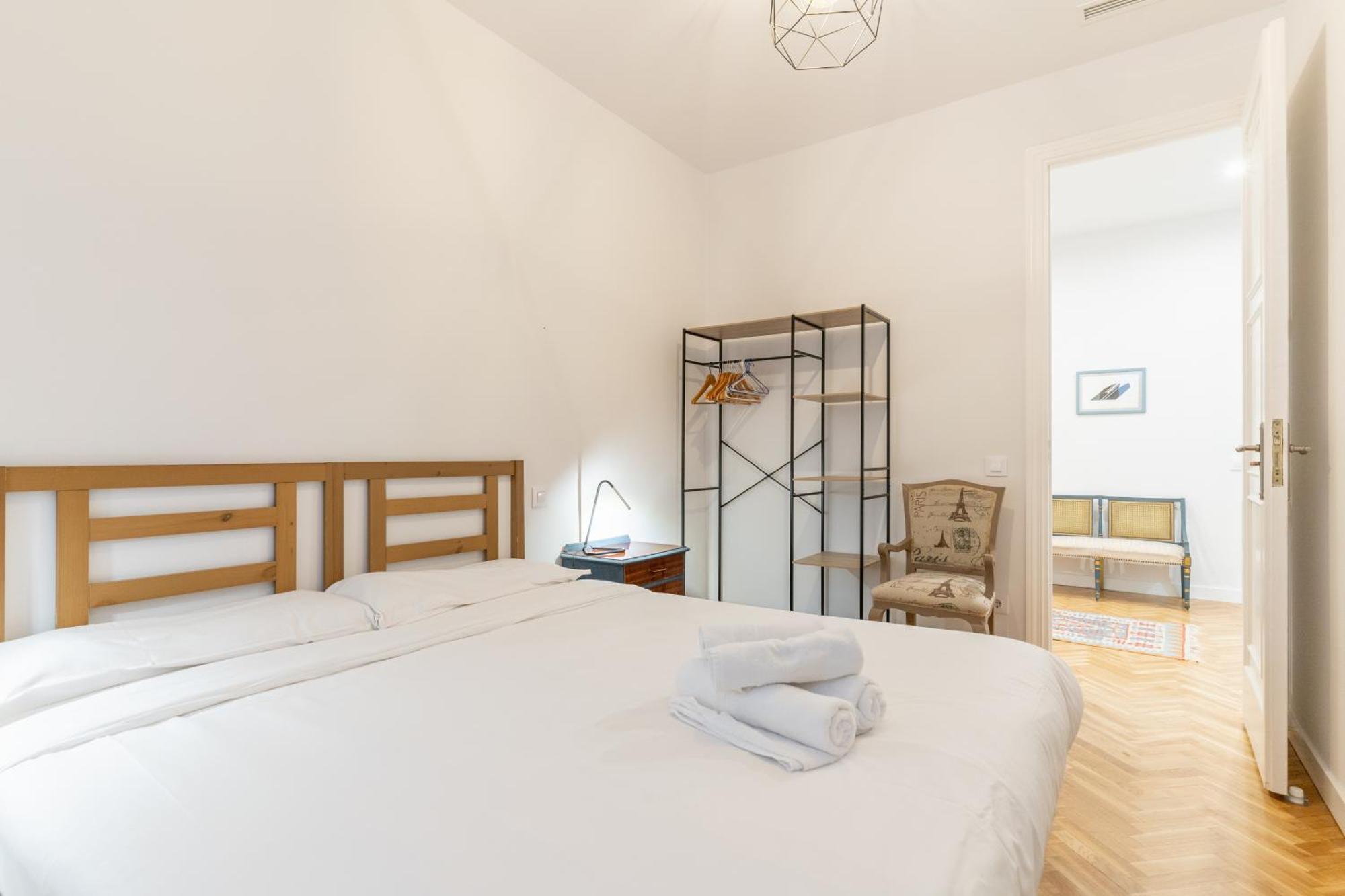 Spacious Central-3Bedrooms 3Bathrooms-Sol Мадрид Экстерьер фото