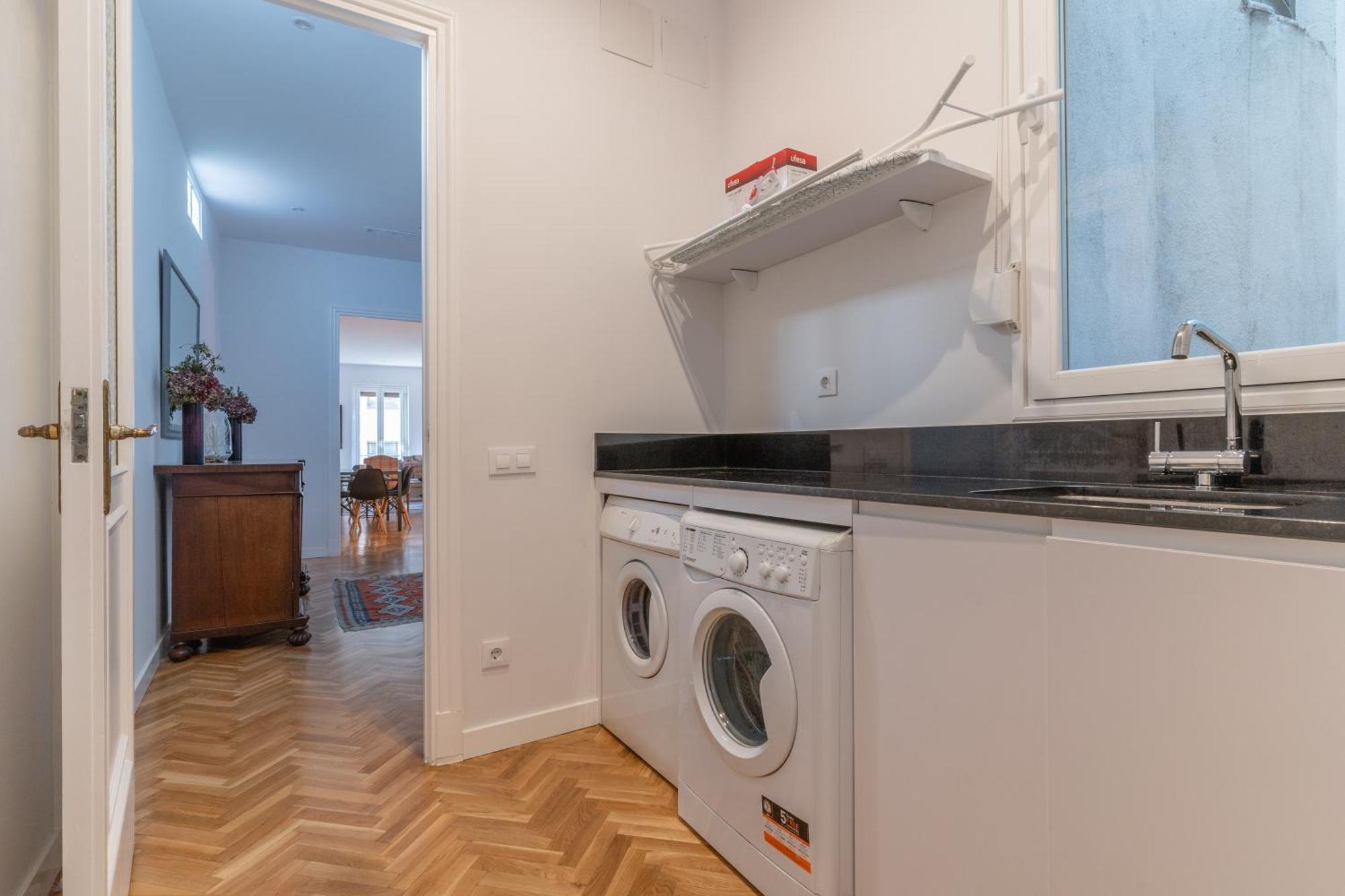 Spacious Central-3Bedrooms 3Bathrooms-Sol Мадрид Экстерьер фото