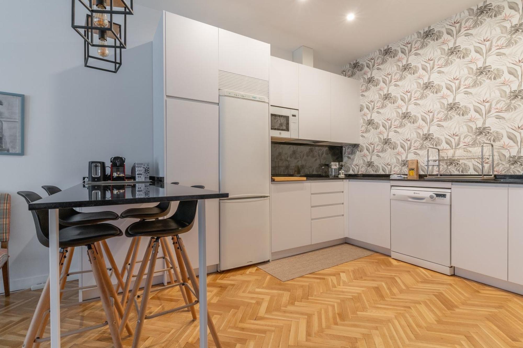 Spacious Central-3Bedrooms 3Bathrooms-Sol Мадрид Экстерьер фото